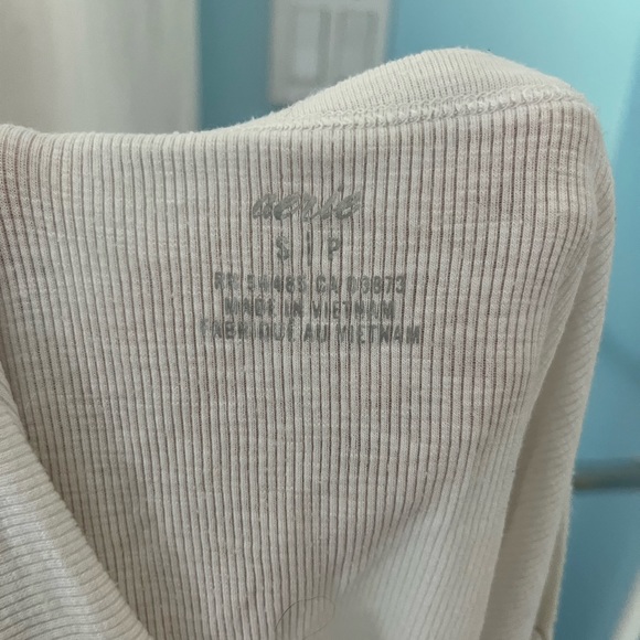 Aerie halter tank top - Picture 3 of 3